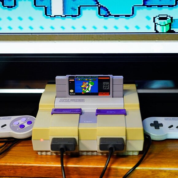 Super Nintendo Entertainment System - Picture 3 of 4